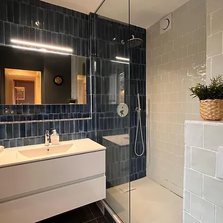 Aparthotel Saint Jacques Versailles Paris